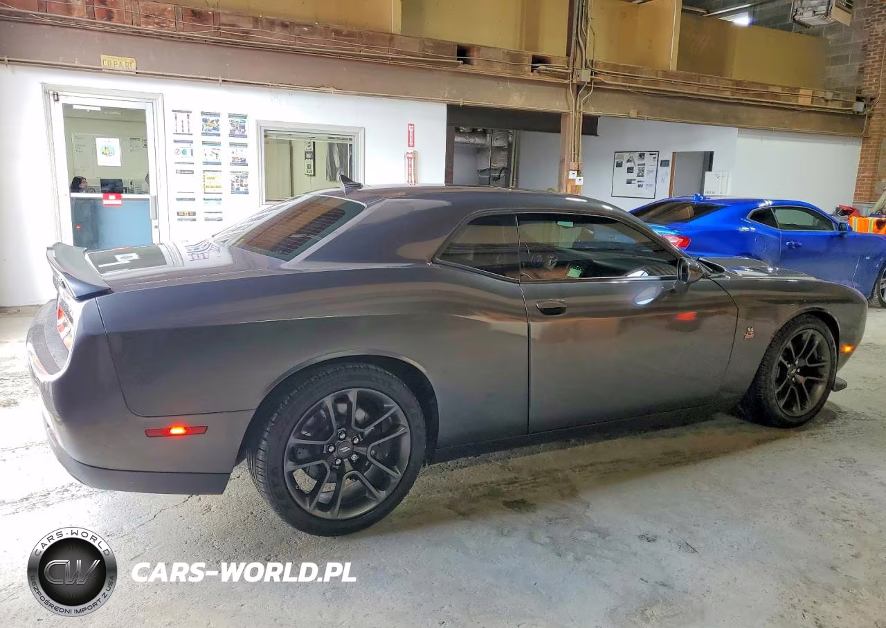 2021 Dodge Challenger R-T Scat Pack VIN:2C3CDZFJ0MH586906 - 3
