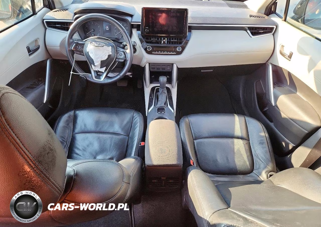 2024 Toyota Corolla Cross Le VIN:7MUBAAAG8RV075519 - 8