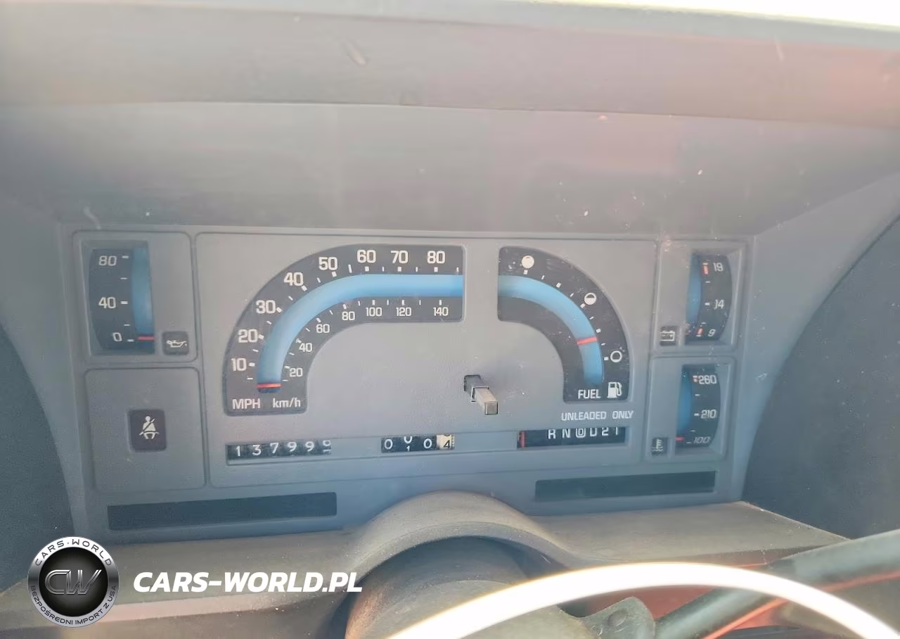 1988 Chevrolet S Truck S10 VIN:1GCCS14ZXJ8235191 - 9