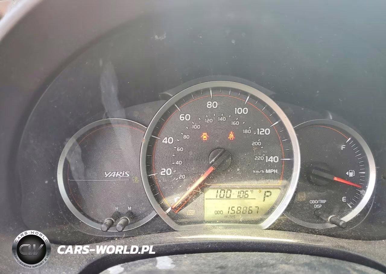 2014 Toyota Yaris 5-Door L VIN:JTDKTUD38ED575412 - 9