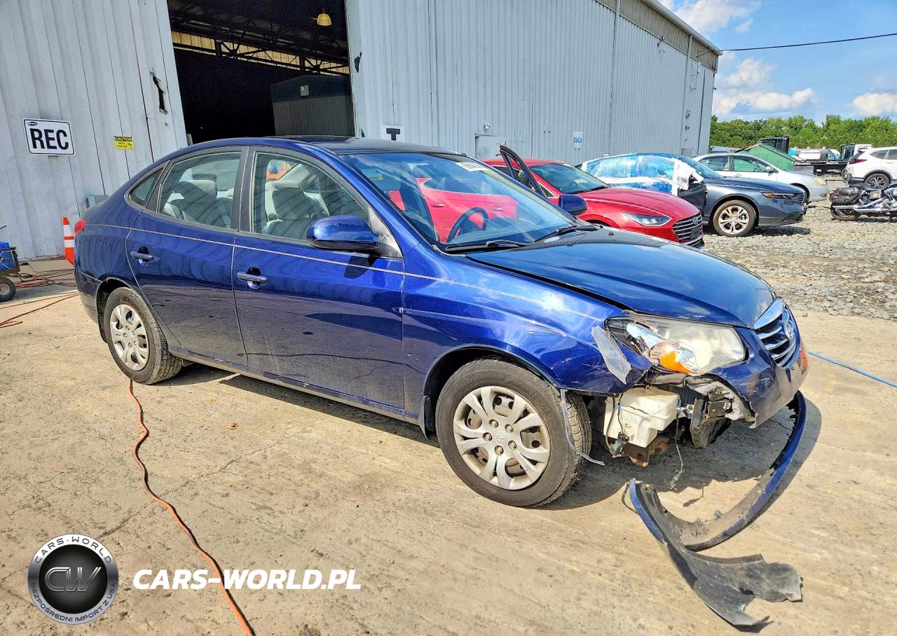 2010 Hyundai Elantra Gls VIN:KMHDU4AD5AU829683 - 4