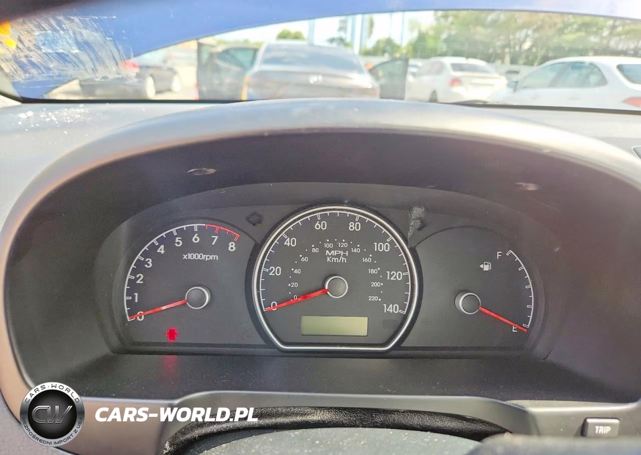 2010 Hyundai Elantra Gls VIN:KMHDU4AD5AU829683 - 9