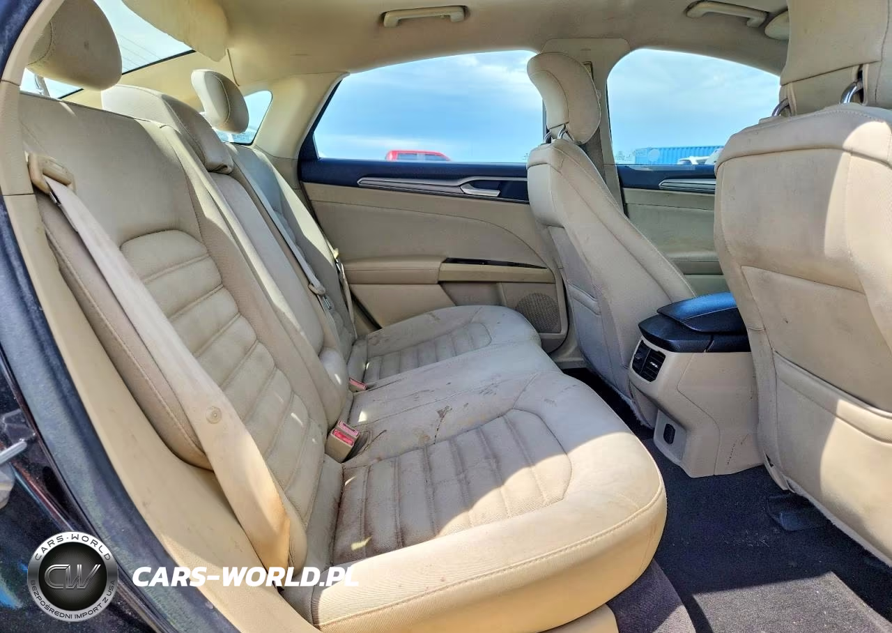 2014 Ford Fusion Se VIN:1FA6P0H73E5403493 - 10