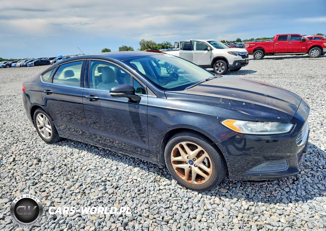 2014 Ford Fusion Se VIN:1FA6P0H73E5403493 - 4