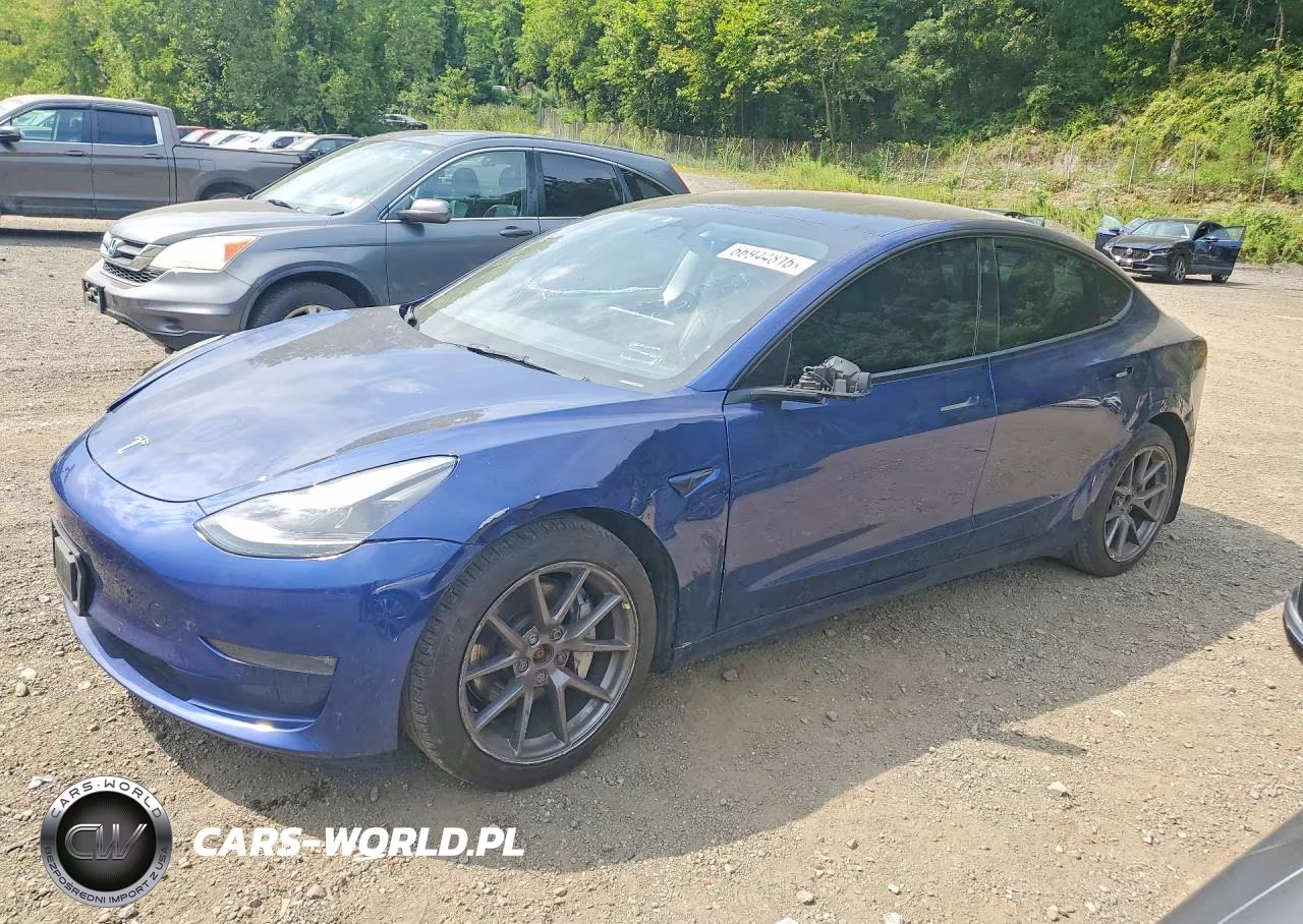 2022 Tesla Model 3 – zdjęcie 1 z 12