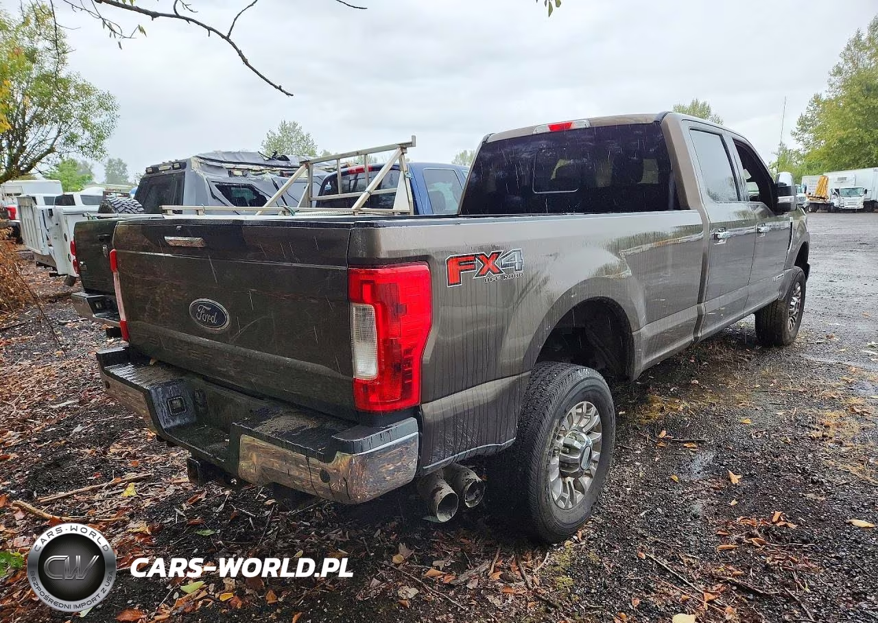 2017 Ford F350 Super Duty VIN:1FT8W3BT2HEE84097 - 3