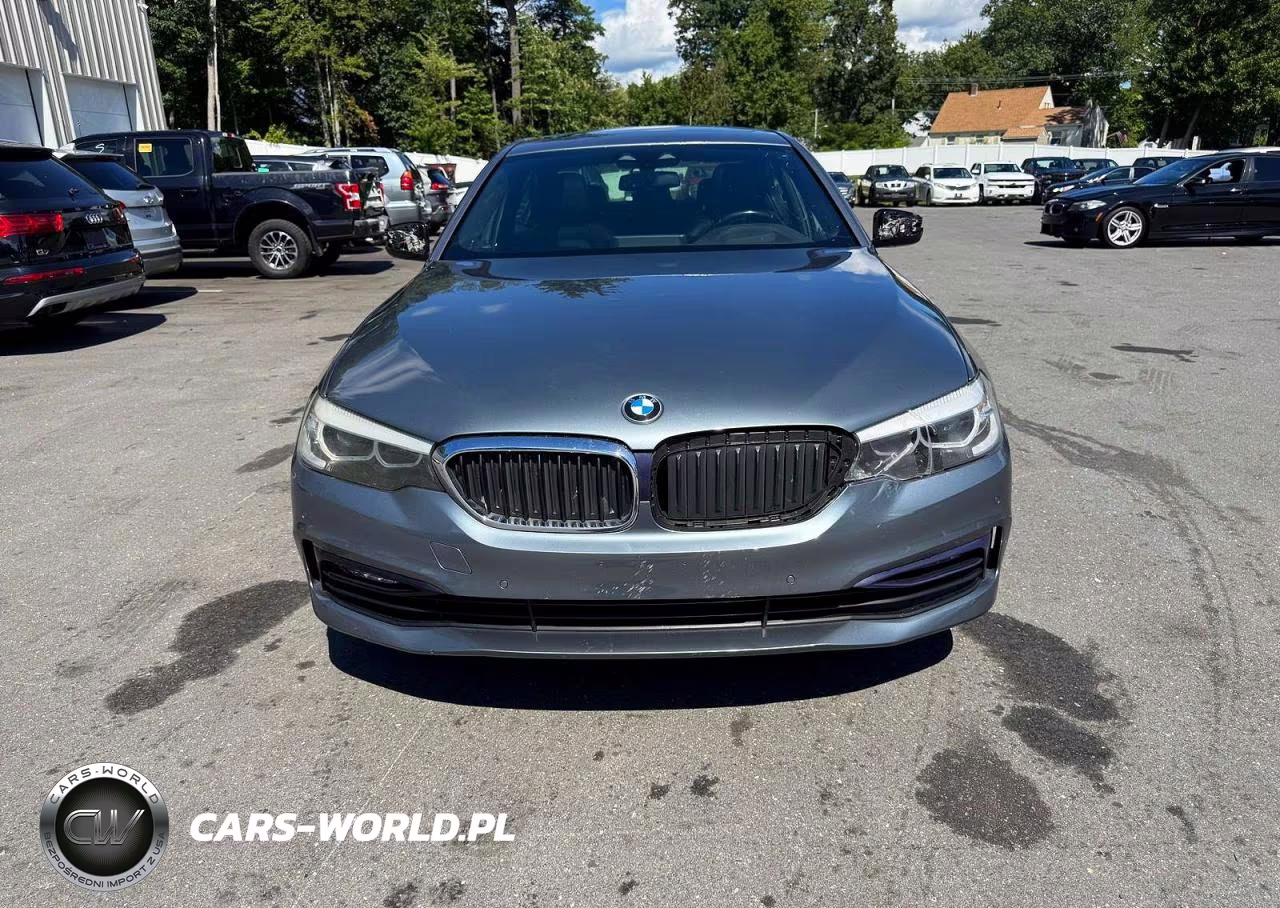 2018 BMW 530 Xi VIN:WBAJA7C59JWA74016 - 6