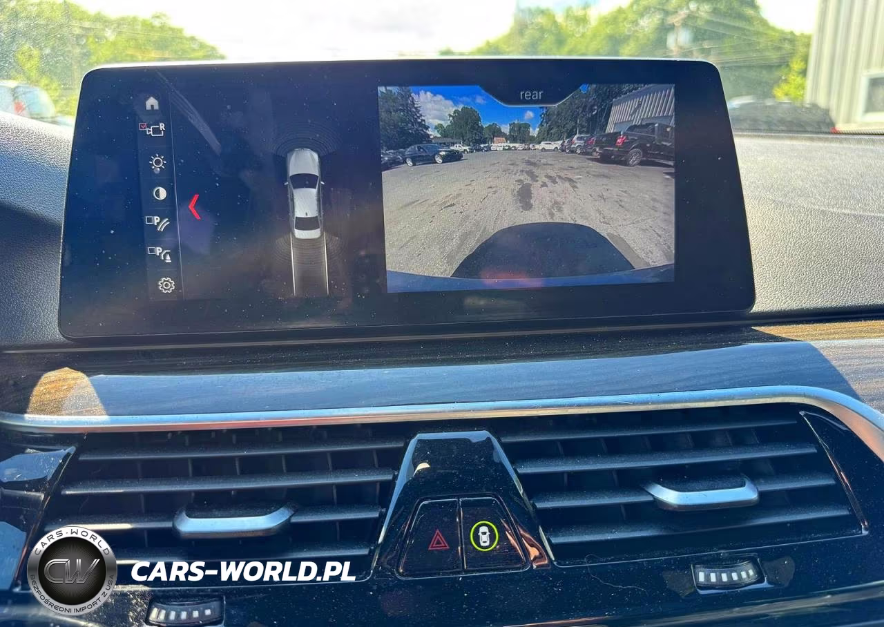 2018 BMW 530 Xi VIN:WBAJA7C59JWA74016 - 7