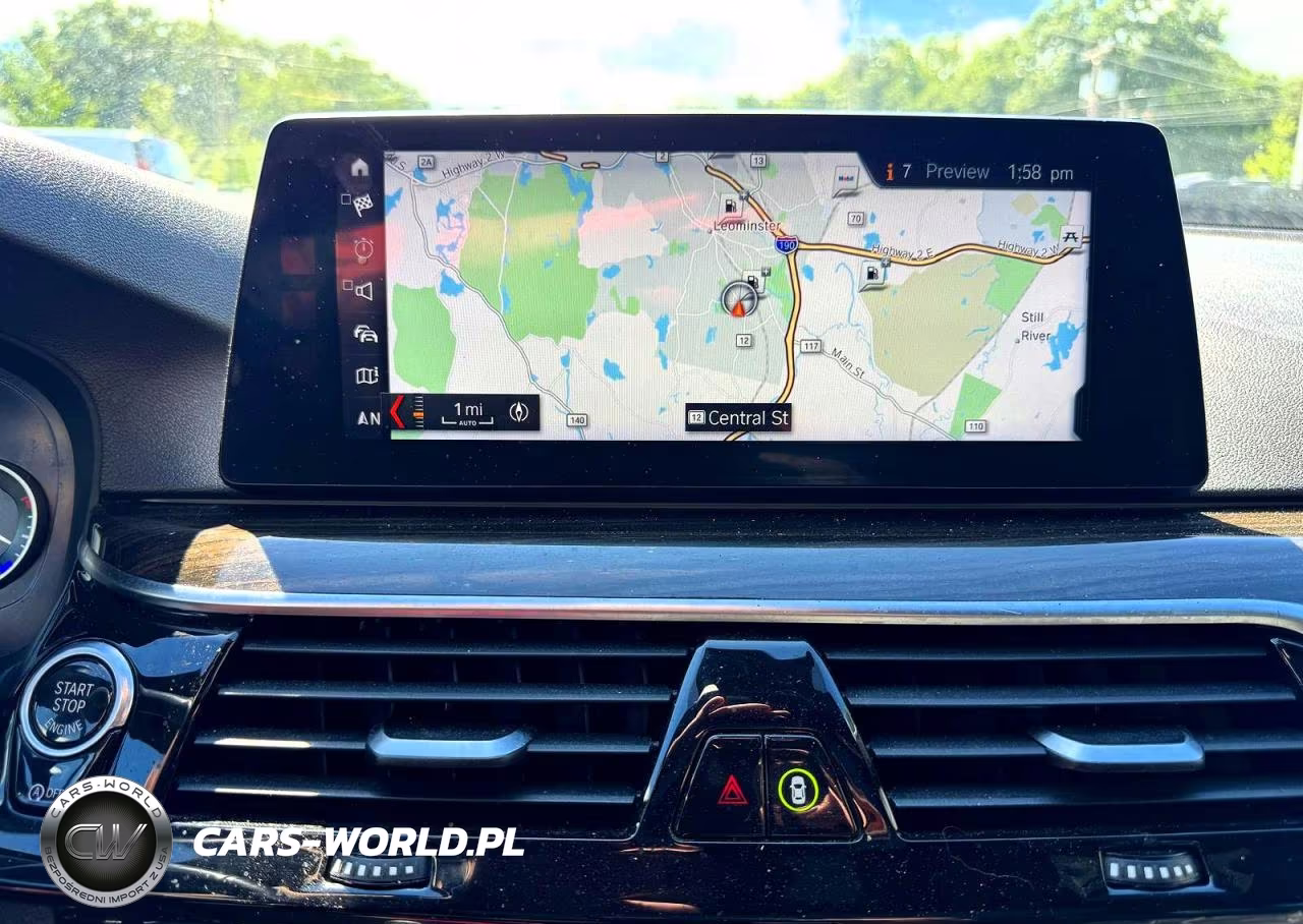 2018 BMW 530 Xi VIN:WBAJA7C59JWA74016 - 9