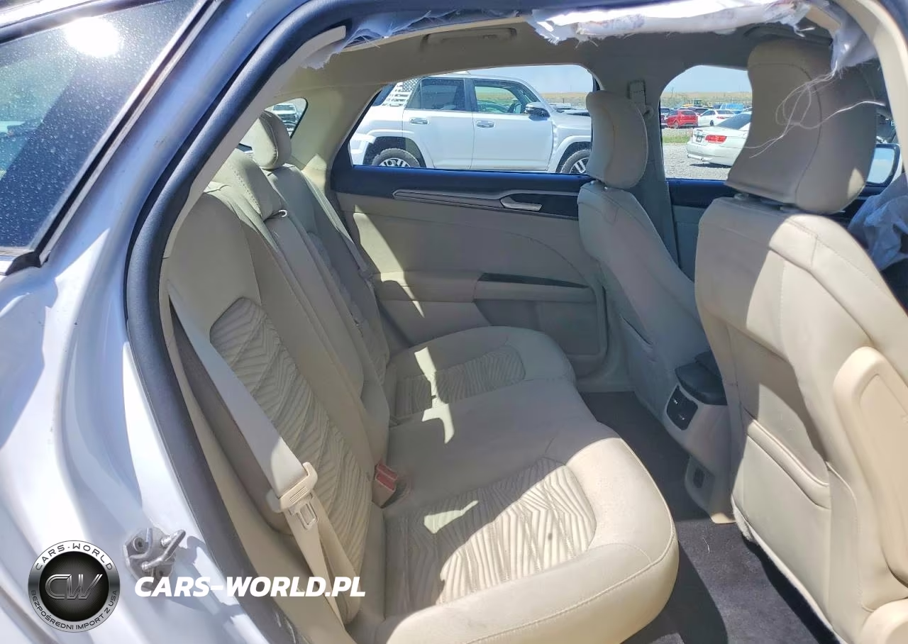 2016 Ford Fusion Se VIN:3FA6P0H71GR282284 - 10
