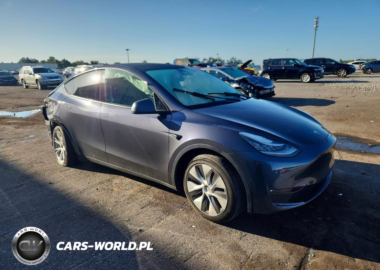 2021 Tesla Model Y VIN:5YJYGDEE3MF257025 - 4