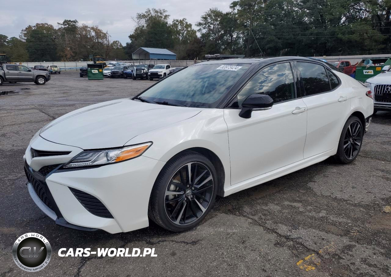 2020 Toyota Camry Xse