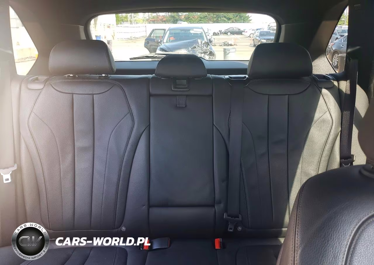 2017 BMW X5 xDrive35I VIN:5UXKR0C33H0V78916 - 10