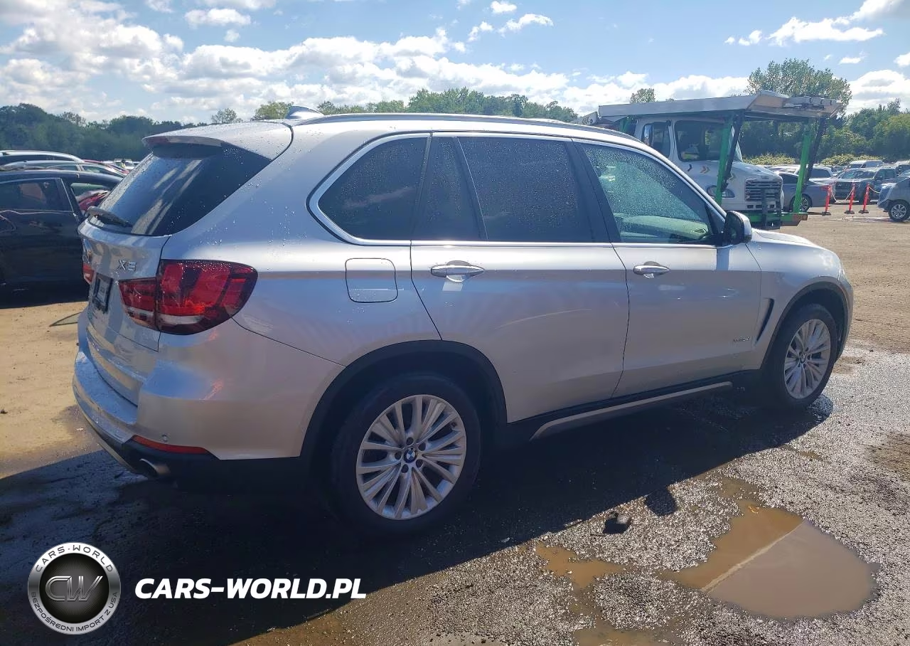 2017 BMW X5 xDrive35I VIN:5UXKR0C33H0V78916 - 3