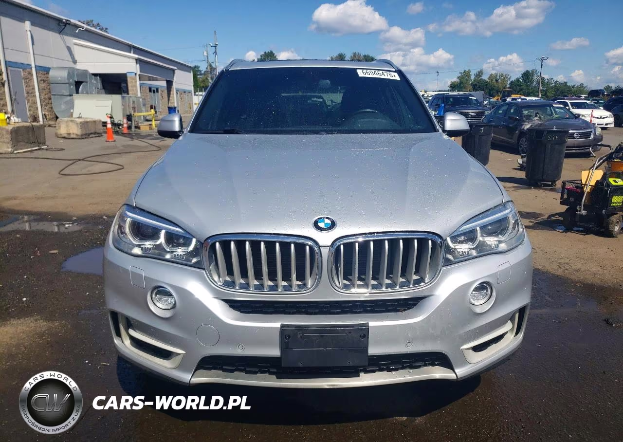 2017 BMW X5 xDrive35I VIN:5UXKR0C33H0V78916 - 5