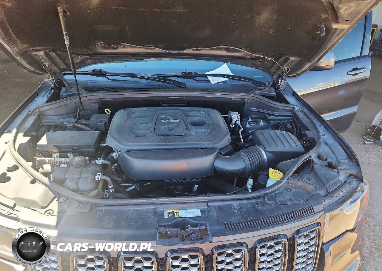 2017 Jeep Grand Cherokee Laredo VIN:1C4RJFAG9HC786247 - 11