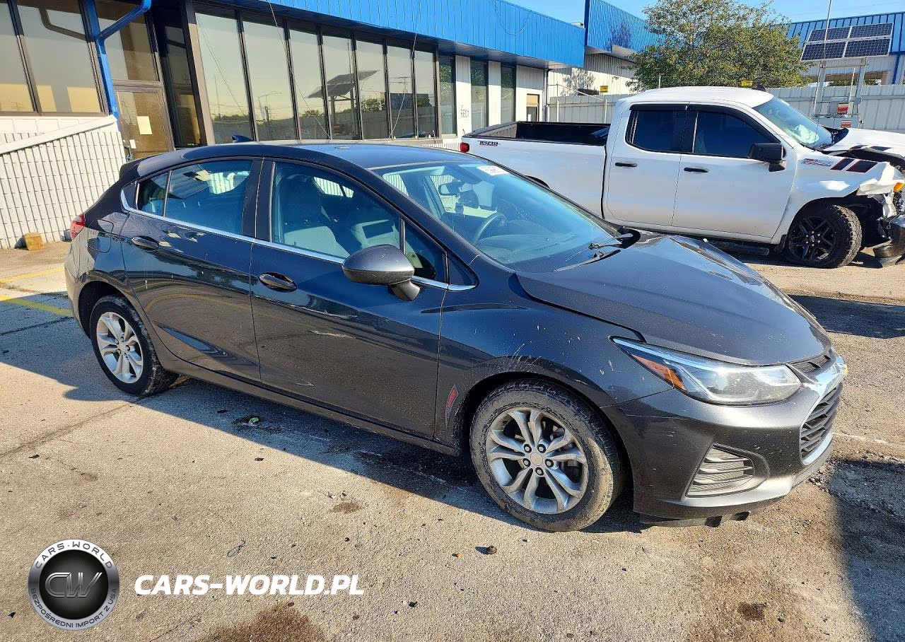 2019 Chevrolet Cruze Lt VIN:3G1BE6SM2KS543111 - 4