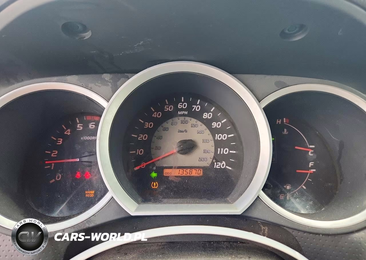 2011 Toyota Tacoma Access Cab VIN:5TFTX4CNXBX002050 - 9