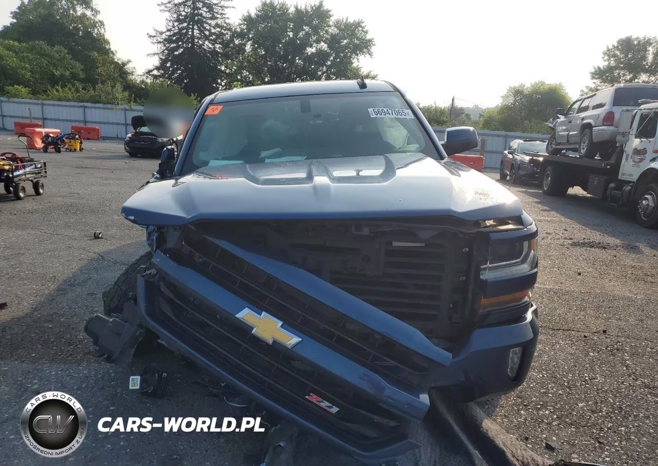 2018 Chevrolet Silverado K1500 Lt VIN:2GCVKREC7J1105387 - 5