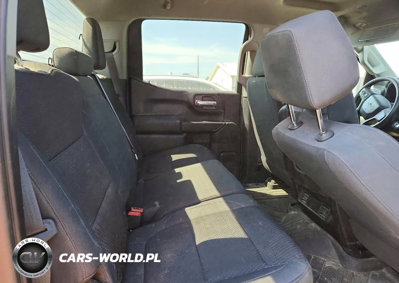 2020 Chevrolet Silverado K1500 Trail Boss Custom VIN:1GCPYCEF8LZ164621 - 10