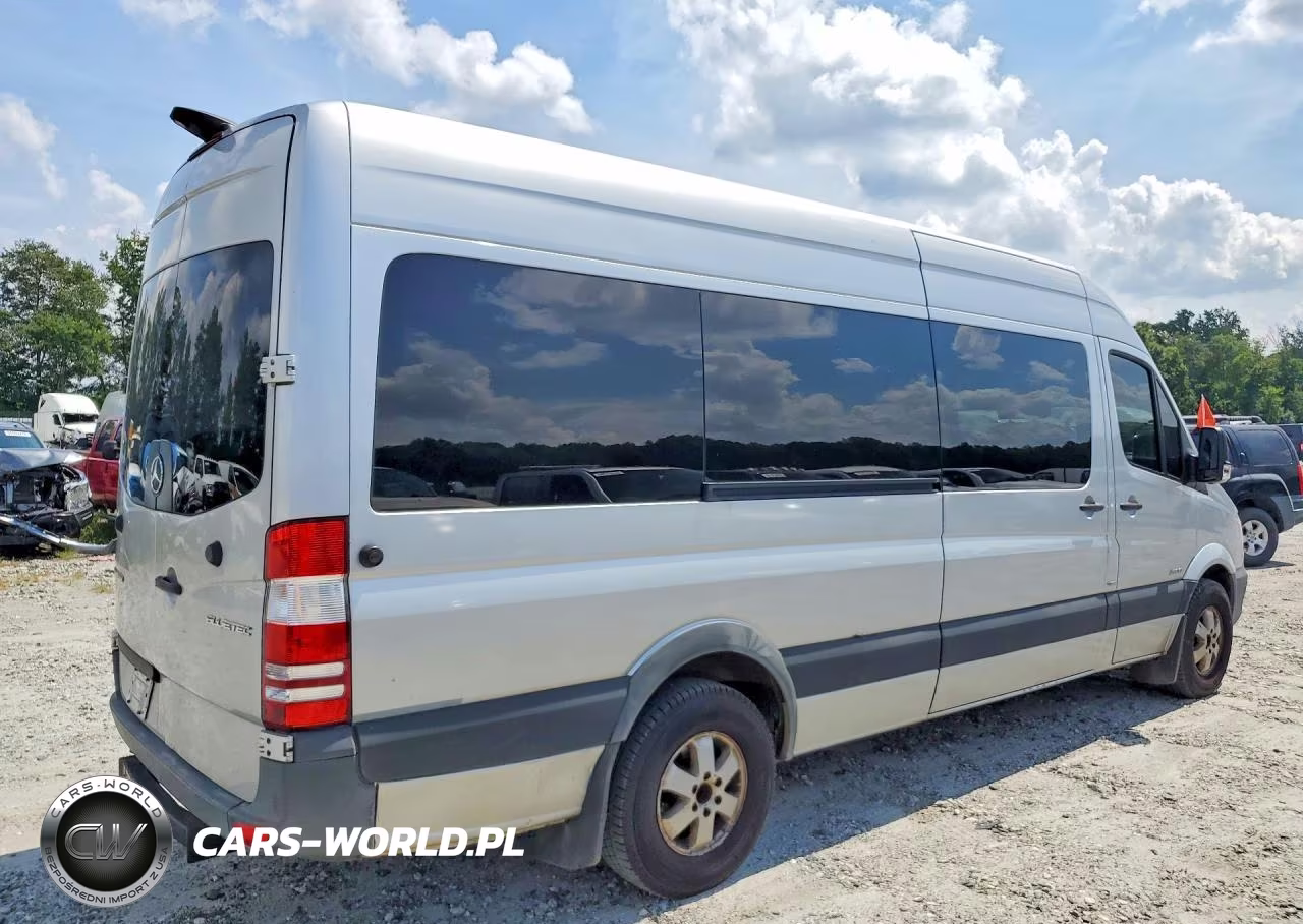 2014 Mercedes-Benz Sprinter 2500 VIN:WDZPE8CC4E5850051 - 3