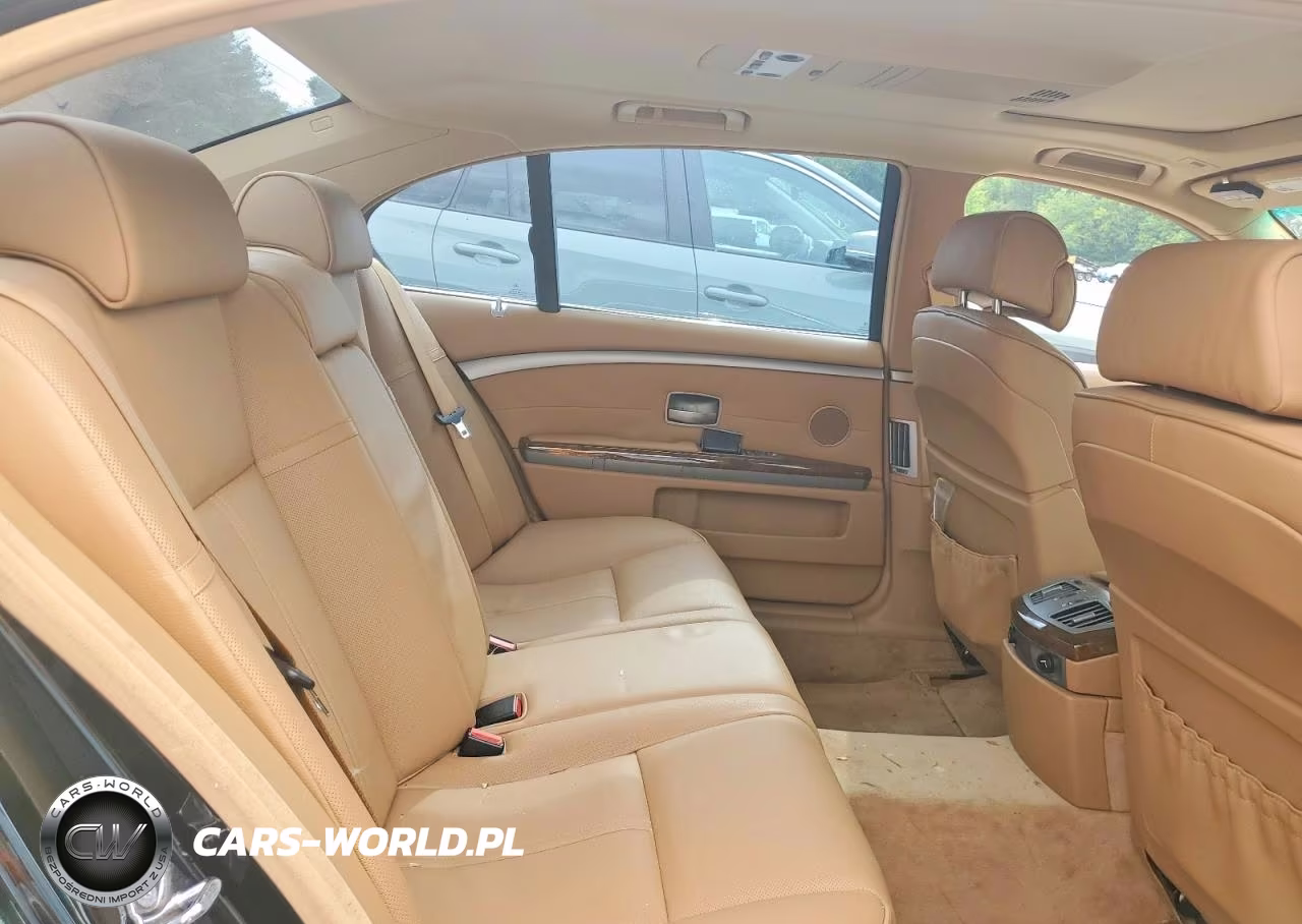 2006 BMW 750 Li VIN:WBAHN83556DT31875 - 10
