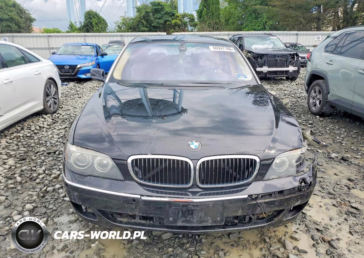 2006 BMW 750 Li VIN:WBAHN83556DT31875 - 5
