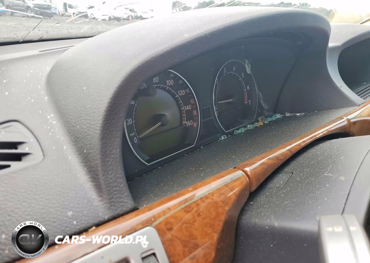 2006 BMW 750 Li VIN:WBAHN83556DT31875 - 9