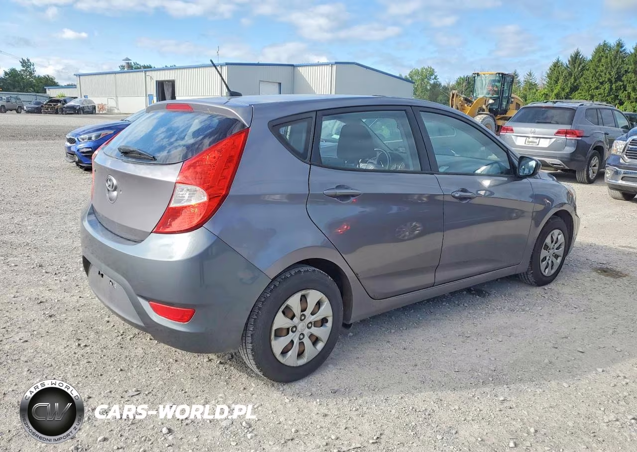 2015 Hyundai Accent Gs VIN:KMHCT5AE2FU205005 - 3