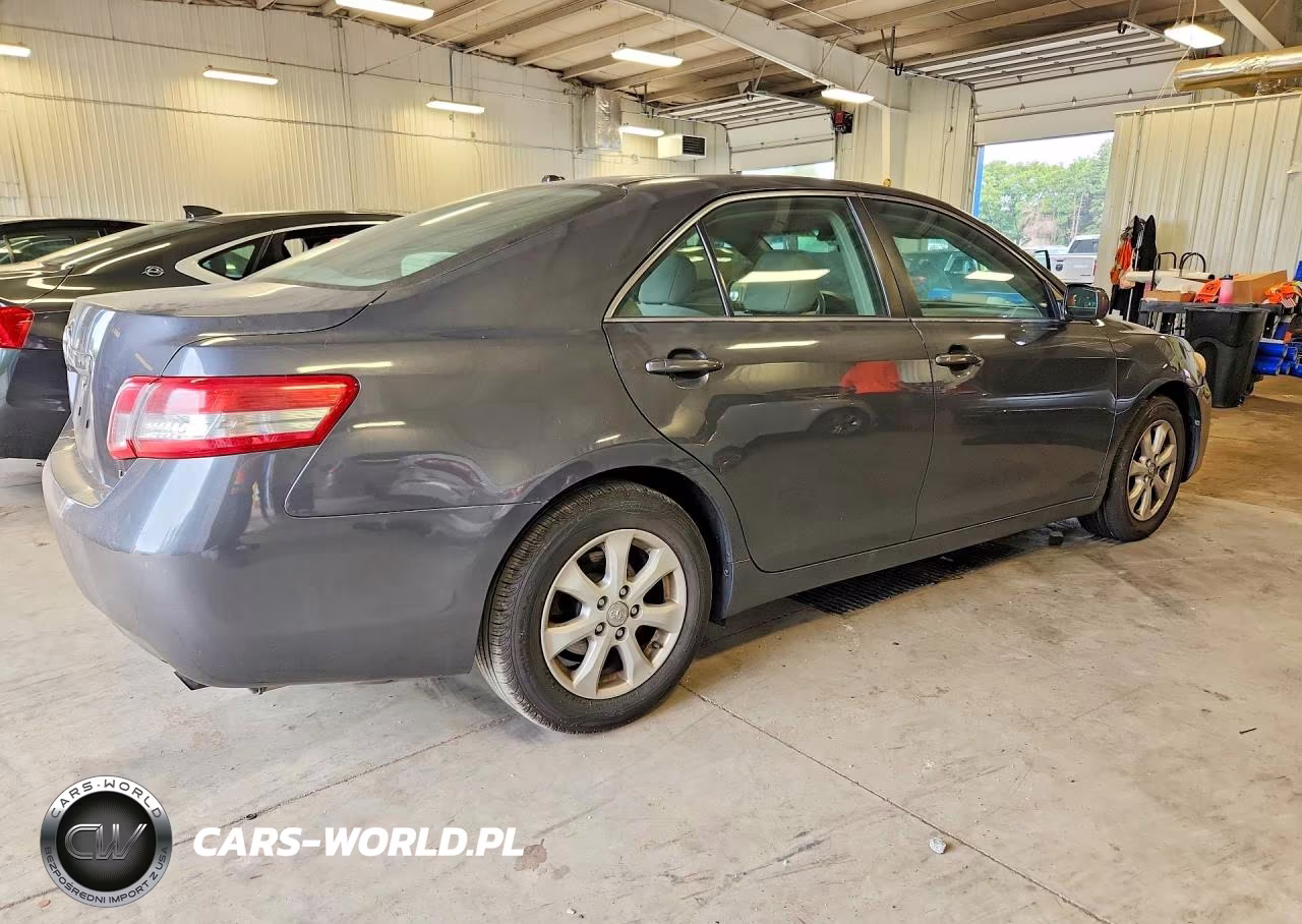 2011 Toyota Camry Le VIN:4T1BF3EK6BU190137 - 3