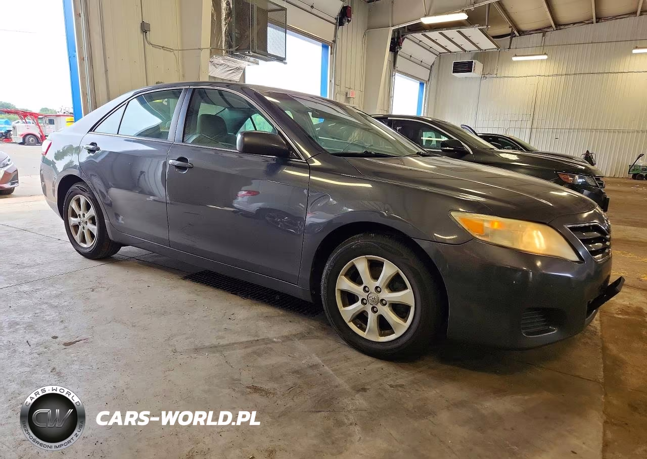 2011 Toyota Camry Le VIN:4T1BF3EK6BU190137 - 4