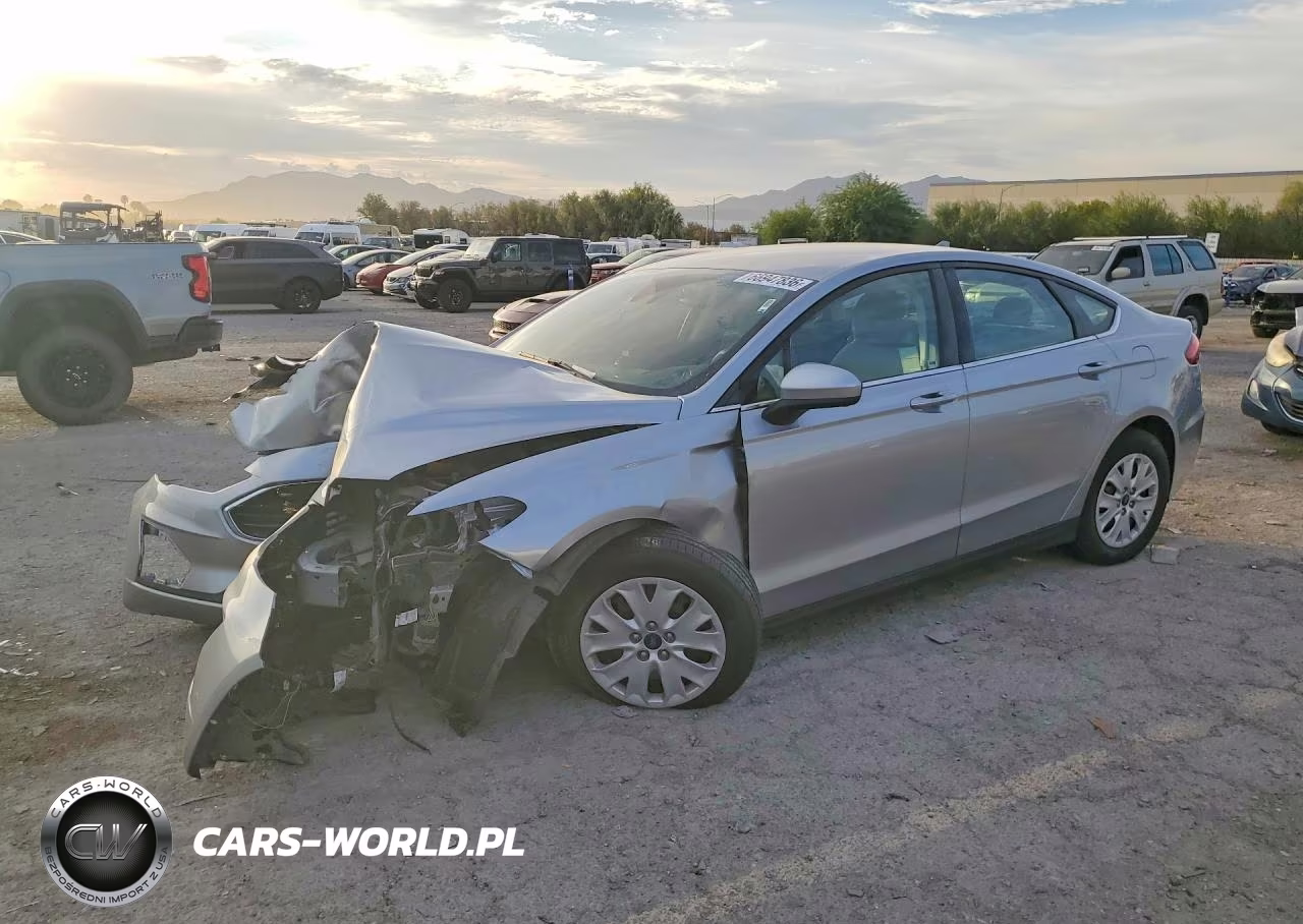 2020 Ford Fusion S VIN:3FA6P0G79LR170232 - 1