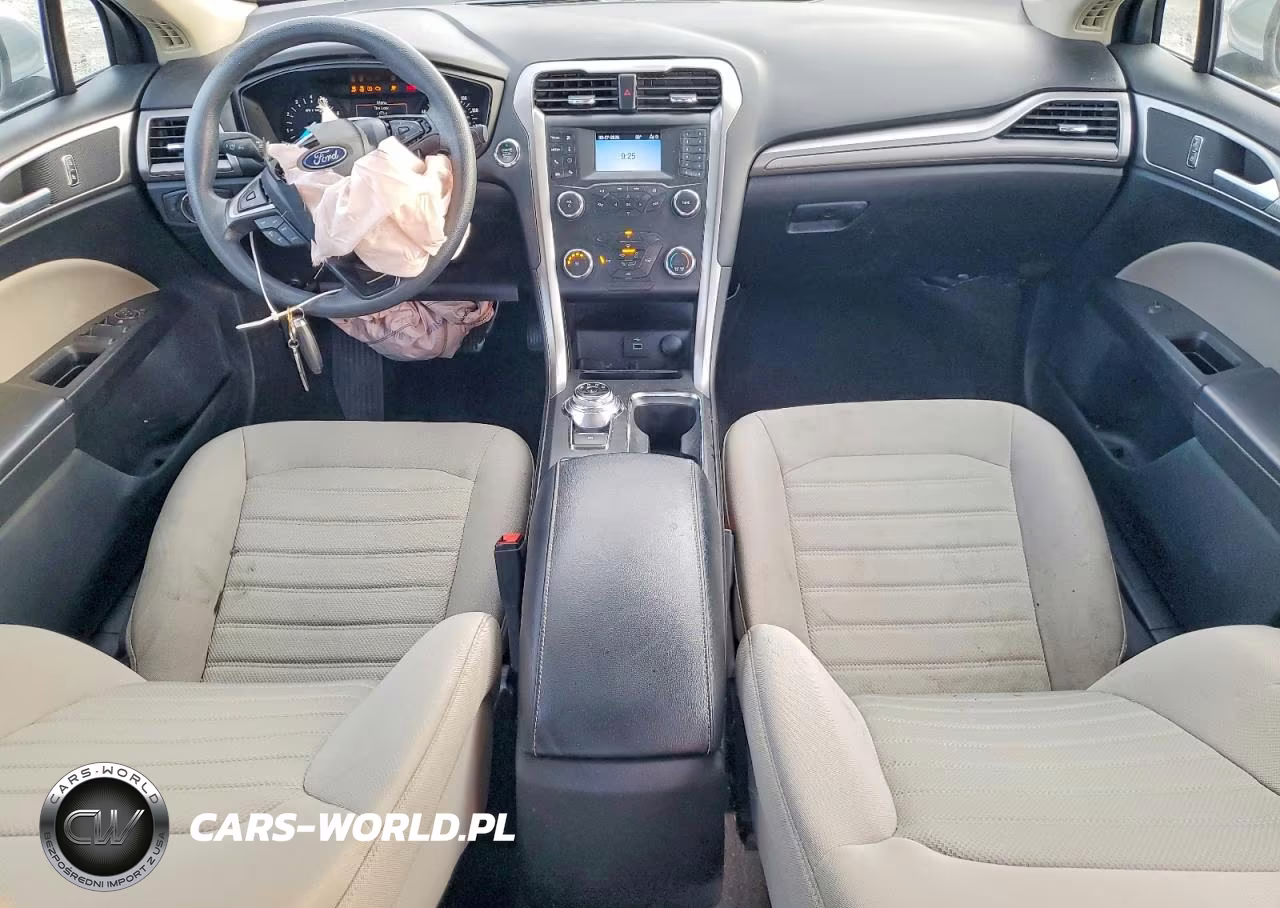 2020 Ford Fusion S VIN:3FA6P0G79LR170232 - 8