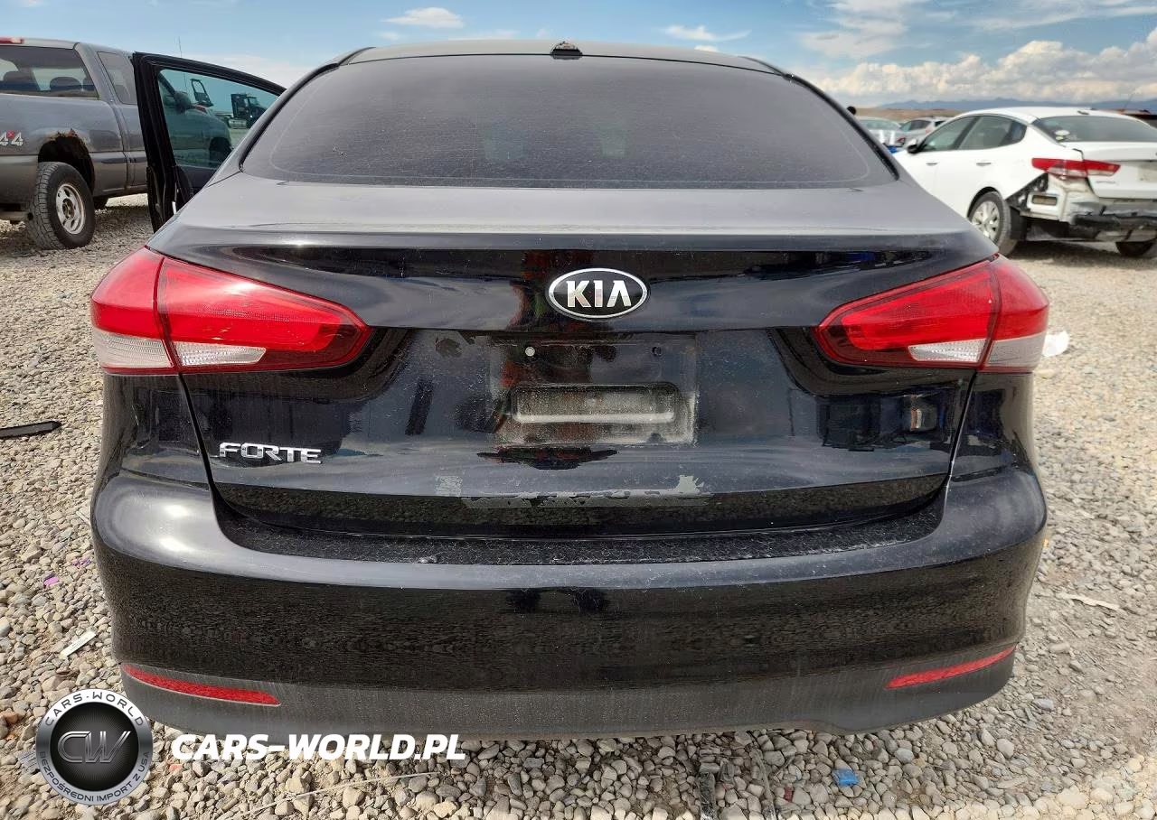 2017 Kia Forte Lx VIN:3KPFK4A77HE029828 - 6