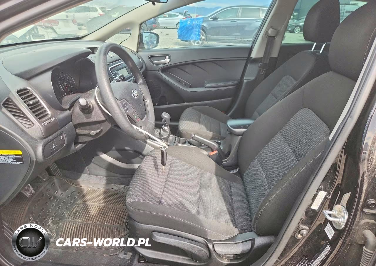 2017 Kia Forte Lx VIN:3KPFK4A77HE029828 - 7