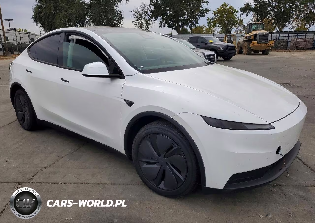2026 Tesla Model Y VIN:7SAYGDEE2TA653123 - 4