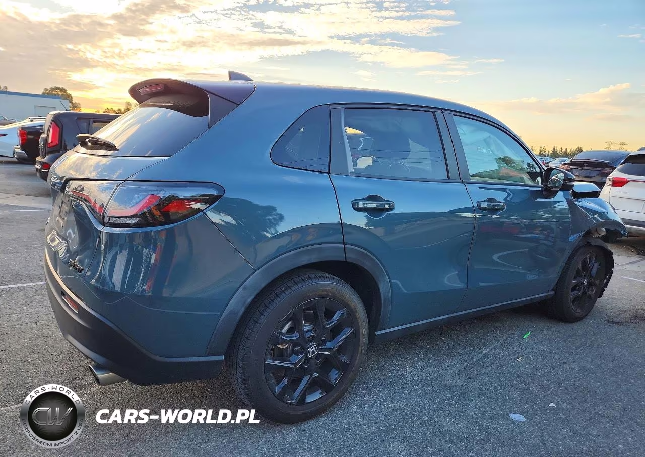 2023 Honda Hr-V Sport VIN:3CZRZ1H50PM739745 - 3