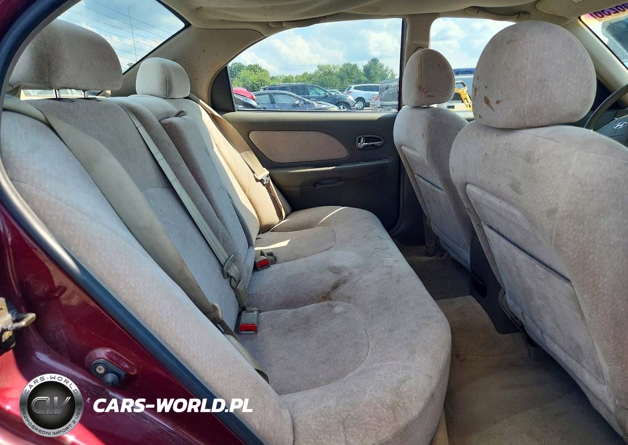2003 Hyundai Sonata Base VIN:KMHWF25H33A855465 - 10