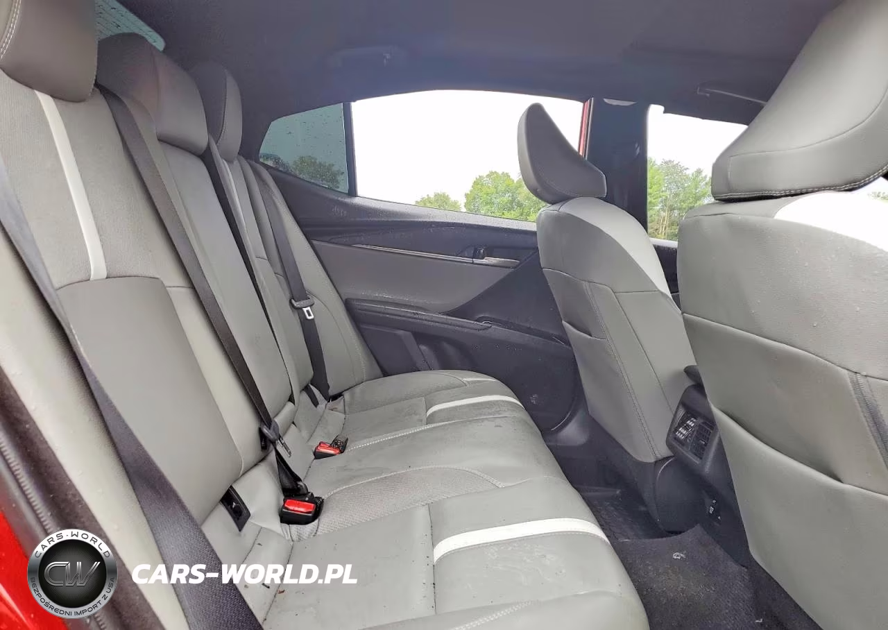 2025 Toyota Camry Se VIN:4T1DAACK6SU207047 - 10