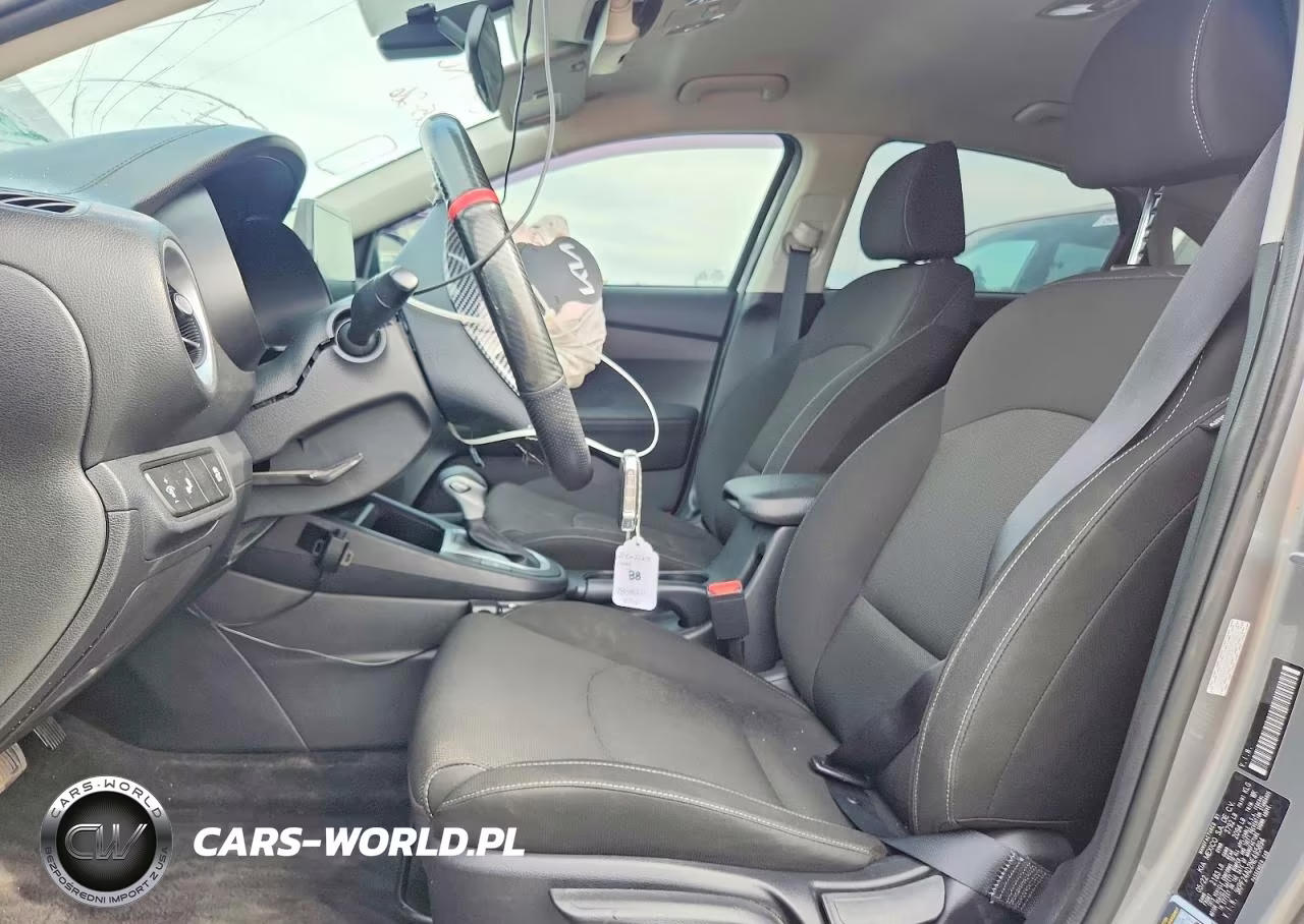 2022 Kia Forte Lxs VIN:3KPF24AD2NE495894 - 7