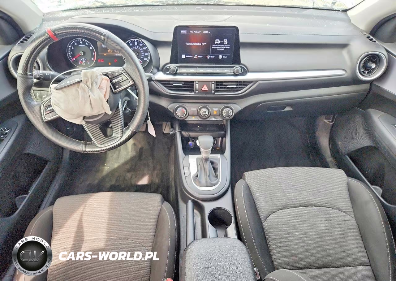 2022 Kia Forte Lxs VIN:3KPF24AD2NE495894 - 8