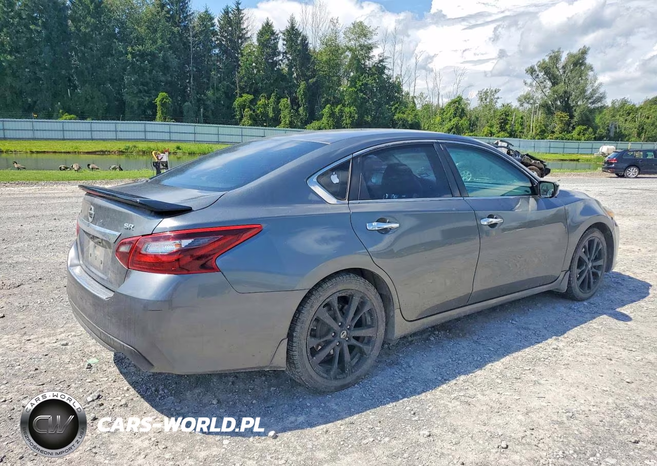 2017 Nissan Altima 2.5 Sr VIN:1N4AL3AP0HC215533 - 3