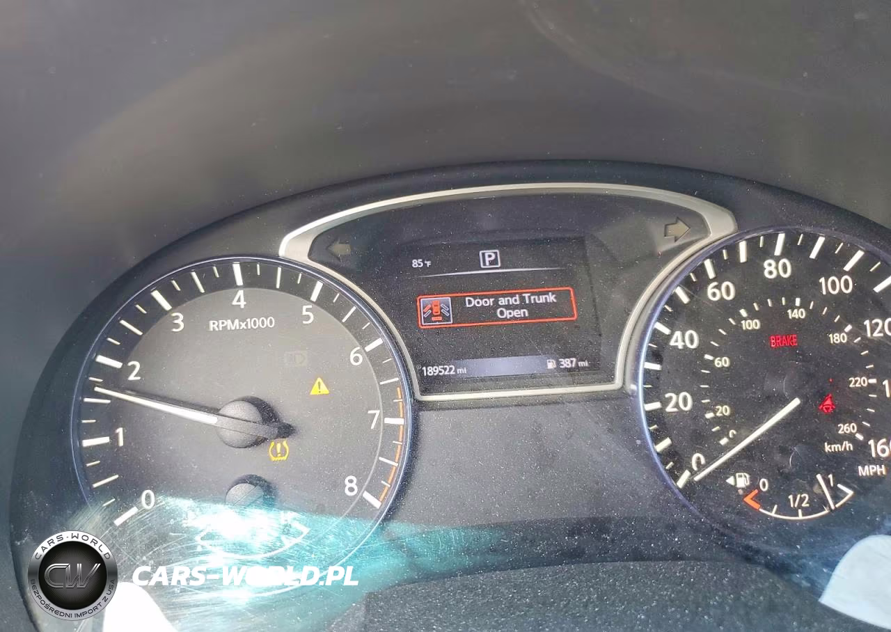 2017 Nissan Altima 2.5 Sr VIN:1N4AL3AP0HC215533 - 9