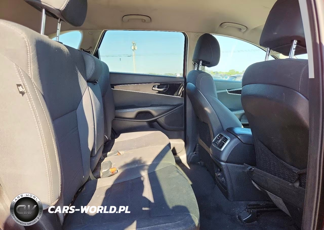 2017 Kia Sorento Lx VIN:5XYPGDA35HG328448 - 10