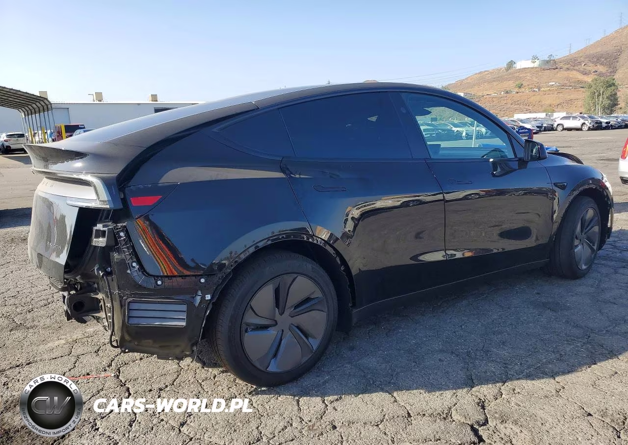 2026 Tesla Model Y VIN:7SAYGAEEXTF693998 - 3