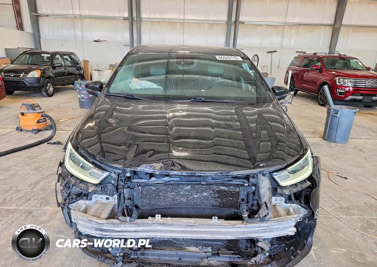 2022 Chrysler Pacifica Hybrid Limited VIN:2C4RC1S71NR135015 - 5