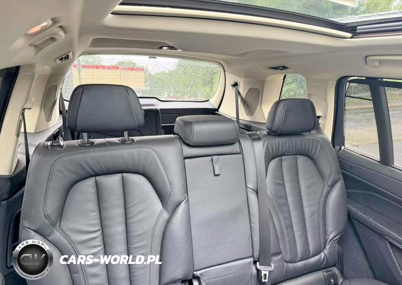 2019 BMW X7 xDrive40I VIN:5UXCW2C5XKL084746 - 10