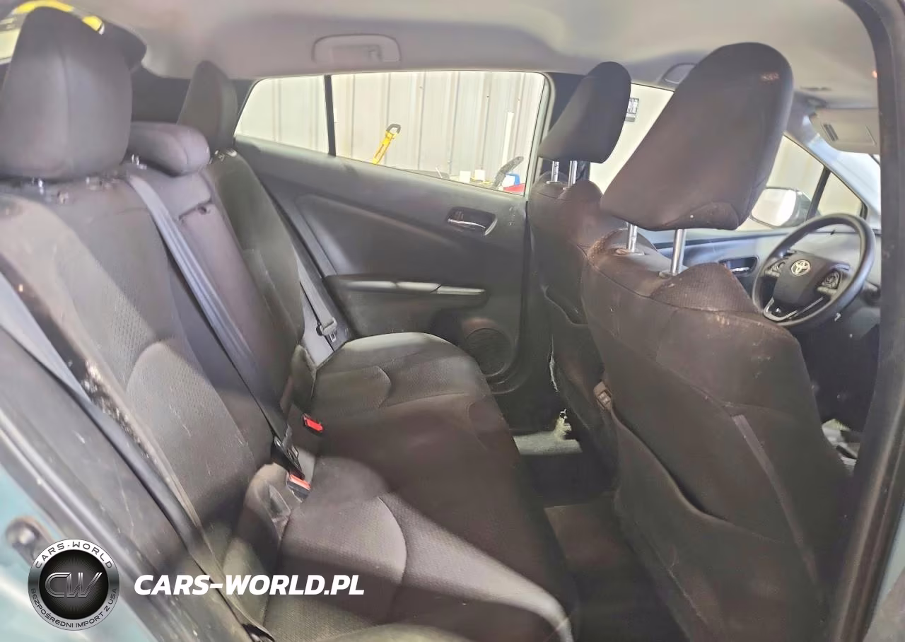 2019 Toyota Prius Le VIN:JTDKARFU5K3076321 - 10