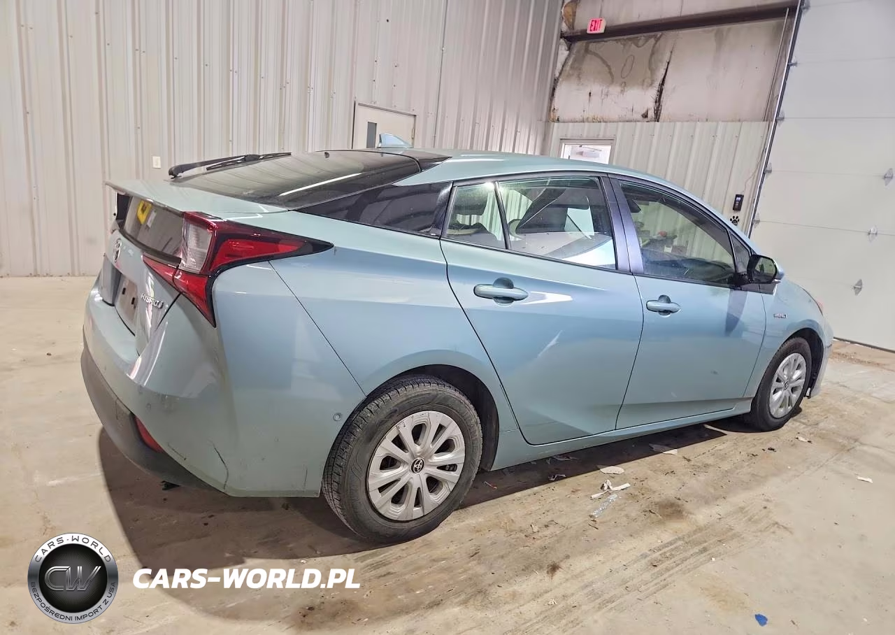 2019 Toyota Prius Le VIN:JTDKARFU5K3076321 - 3