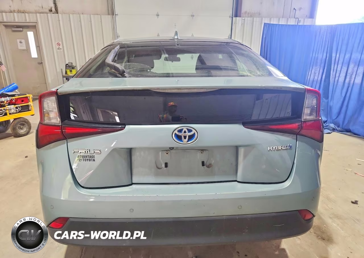2019 Toyota Prius Le VIN:JTDKARFU5K3076321 - 6
